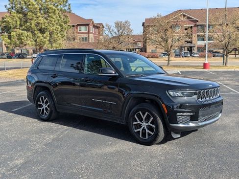 Used 2024 Jeep Grand Cherokee L Limited w/ Luxury Tech Group II image 3