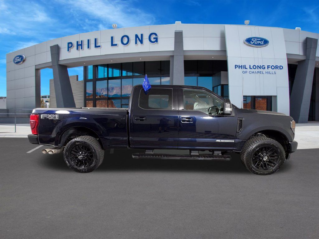 Used 2022 Ford F250 Lariat w/ Black Appearance Package AWD/4WD image 6