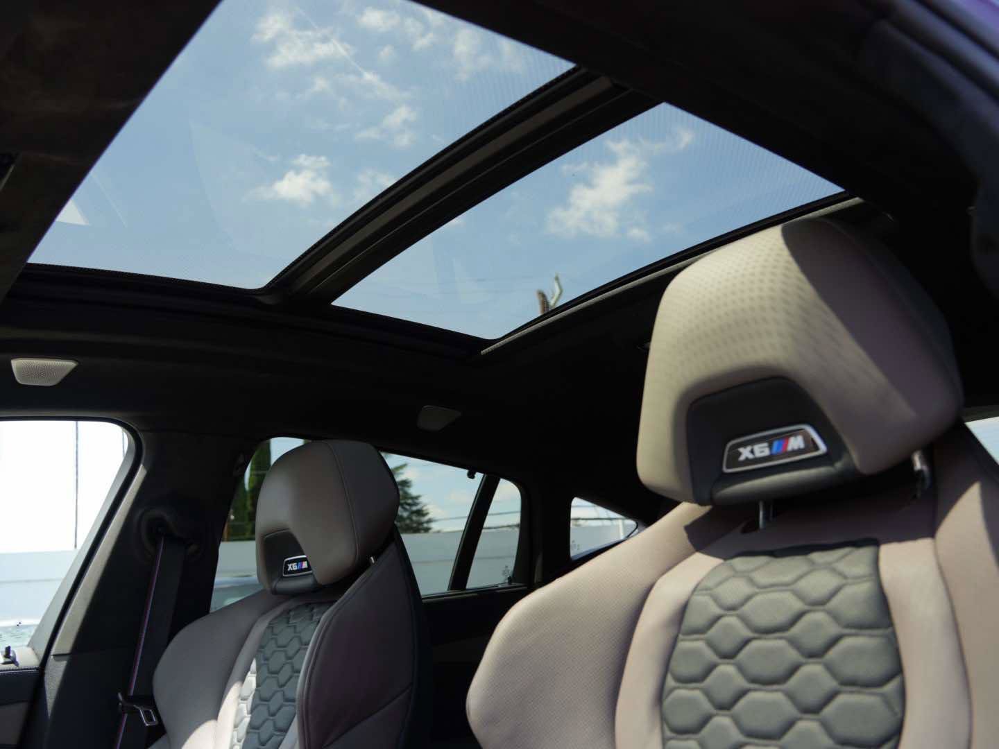 Used 2025 BMW X6 M Competition w/ Executive Package AWD/4WD image 18