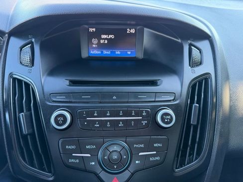 Used 2016 Ford Focus SE image 33