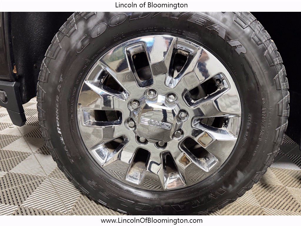 Used 2020 GMC Sierra 2500 Denali w/ Denali Ultimate Package AWD/4WD image 25