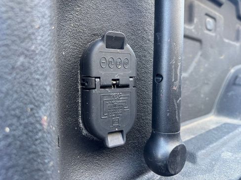 Used 2025 Chevrolet Silverado 3500 High Country w/ High Country Premium Package image 20