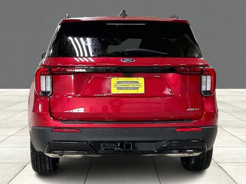 New 2026 Ford Explorer ST-Line w/ ST-Line Street Pack AWD/4WD image 4