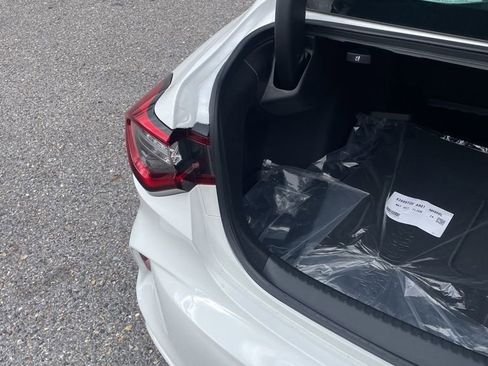 Used 2025 Acura TLX Technology Package image 18