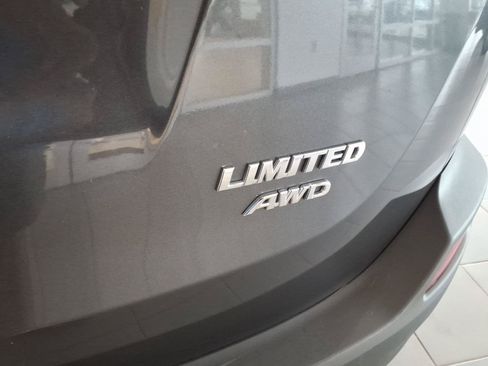 Used 2015 Toyota RAV4 Limited AWD/4WD image 15