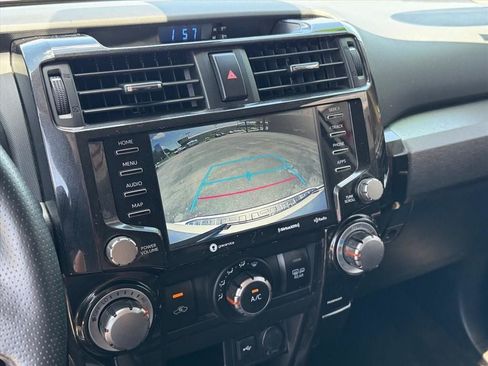 Used 2020 Toyota 4Runner TRD Off-Road AWD/4WD image 29