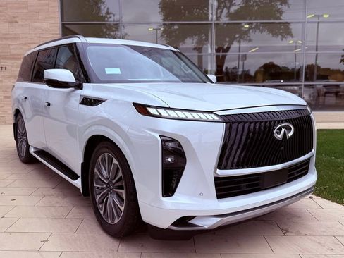 New 2026 INFINITI QX80 Luxe w/ Cargo Package AWD/4WD image 4