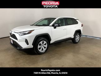 Used 2024 Toyota RAV4 LE video 1