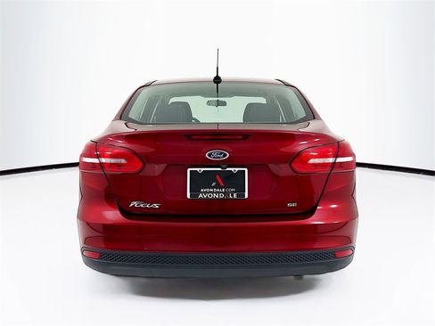 Used 2017 Ford Focus SE image 10