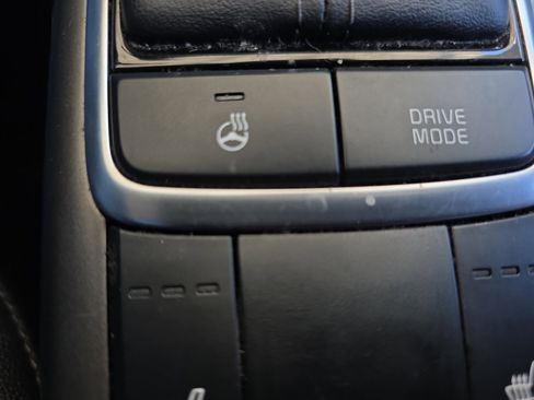 Used 2020 Kia Optima SE image 22