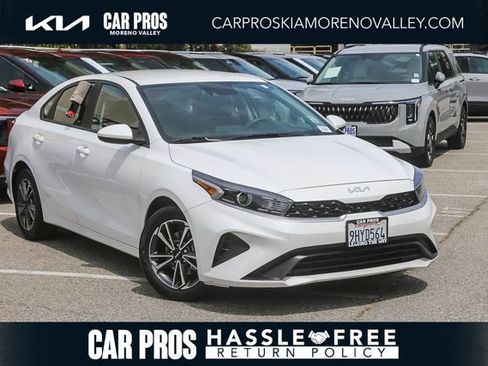 Used 2023 Kia Forte LXS FWD image 1
