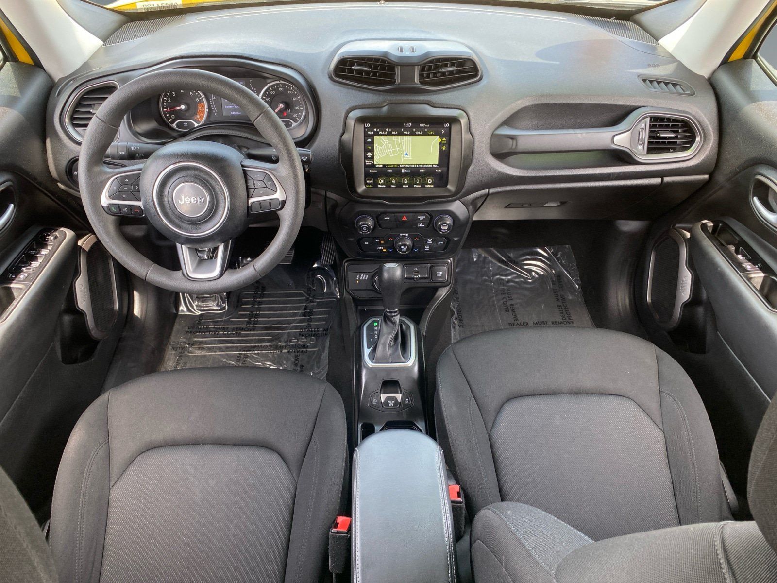 Used 2023 Jeep Renegade Latitude AWD/4WD image 10