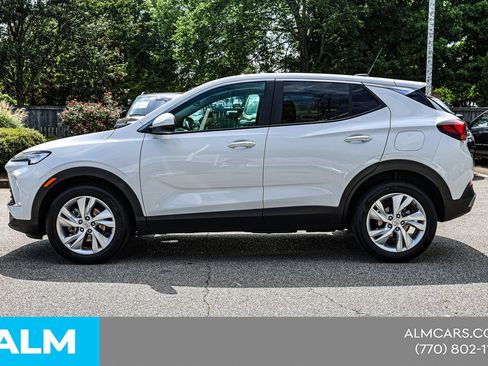 Used 2025 Buick Encore GX Preferred FWD image 10