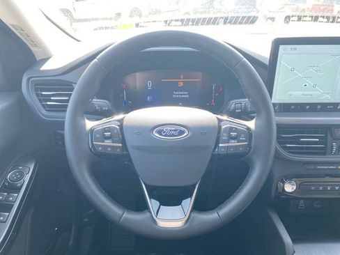 New 2025 Ford Escape SE FWD image 21