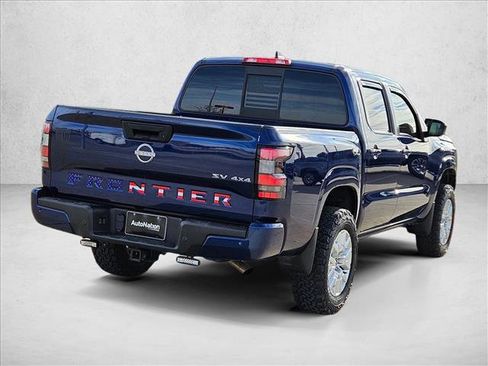Used 2022 Nissan Frontier SV image 5