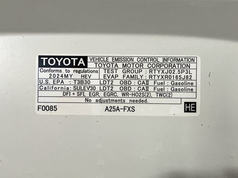 Used 2024 Toyota RAV4 XSE w/ Advanced Technology Package AWD/4WD image 23