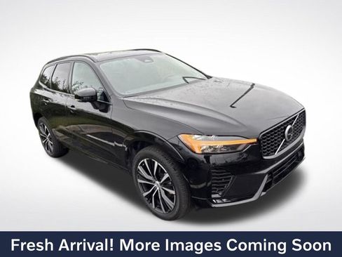Used 2024 Volvo XC60 B5 Plus w/ Protection Package Premier AWD/4WD image 1