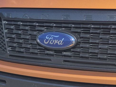 Used 2019 Ford Ranger XLT w/ Equipment Group 301A Mid AWD/4WD image 12