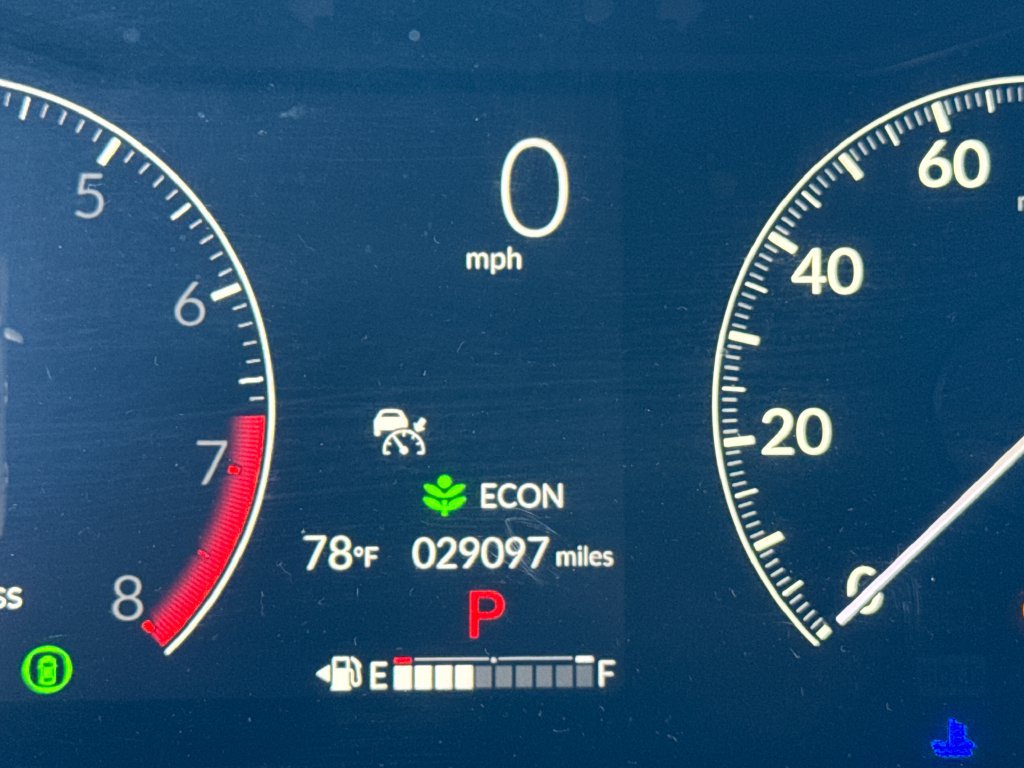 Used 2025 Honda HR-V LX image 17