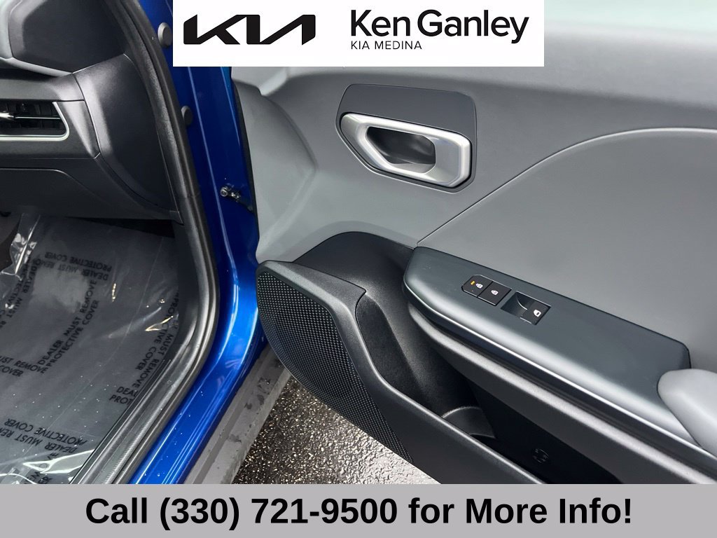 Certified 2025 Kia K4 FWD image 56