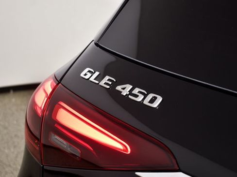 New 2026 Mercedes-Benz GLE 450 4MATIC image 13