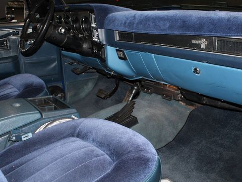 Used 1987 Chevrolet Blazer 4WD image 36