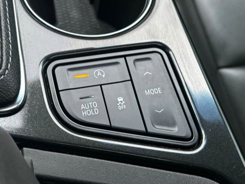 Used 2023 Cadillac CT4 Luxury w/ Sun And Sound Package image 46