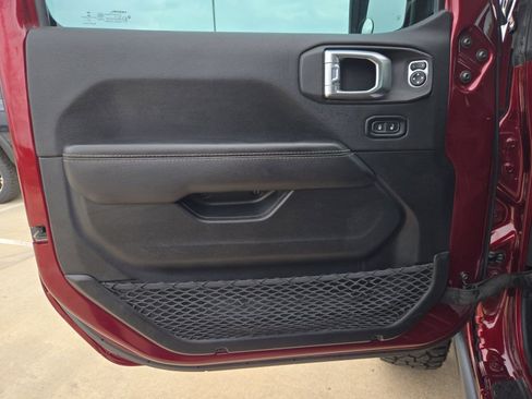 Used 2021 Jeep Gladiator Rubicon image 19