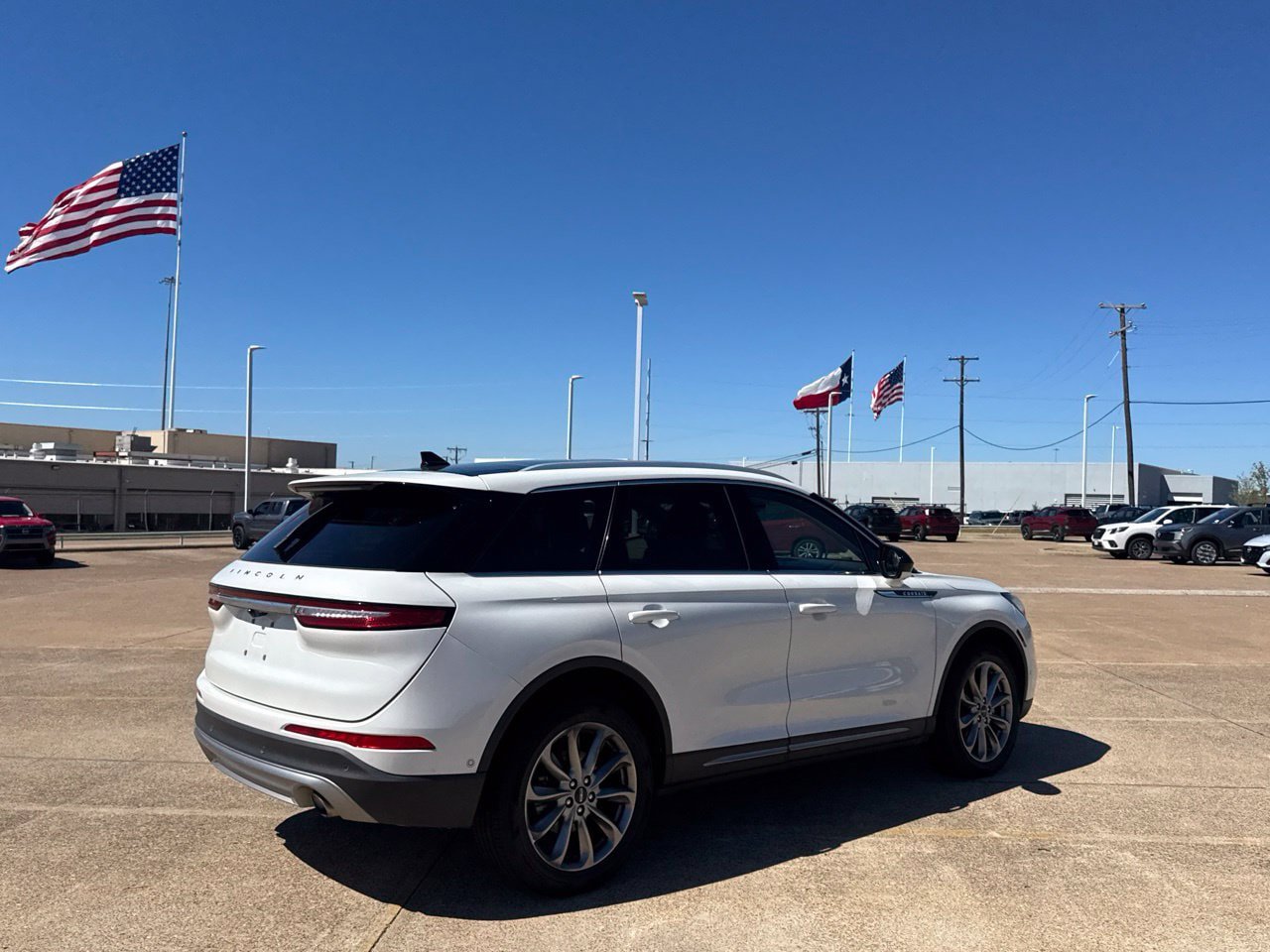 Used 2020 Lincoln Corsair FWD image 24