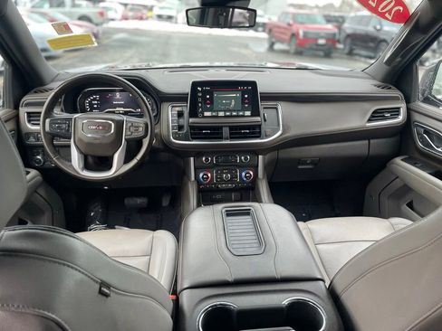 Used 2023 GMC Yukon SLT image 10