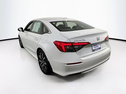 Used 2022 Honda Civic EX image 7
