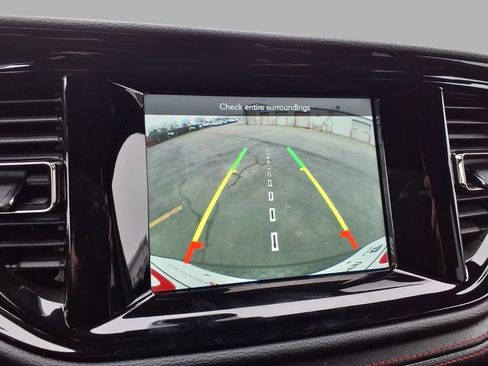 Used 2023 Dodge Durango GT image 6