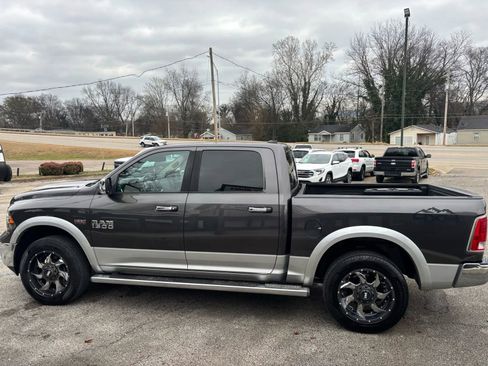 Used 2015 RAM 1500 Laramie w/ Convenience Group AWD/4WD image 7