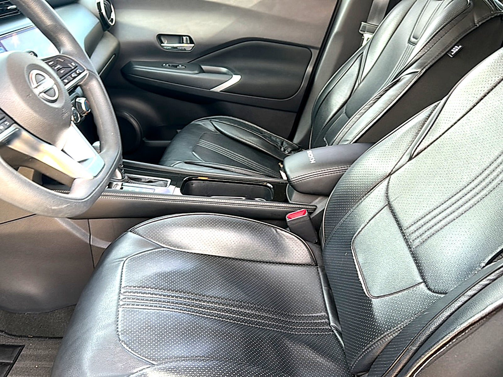 Used 2024 Nissan Kicks SV FWD image 6