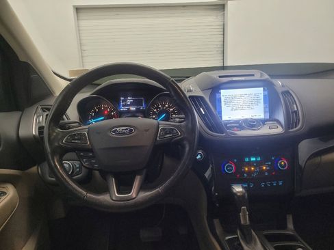 Used 2017 Ford Escape Titanium w/ Equipment Group 301A FWD image 22