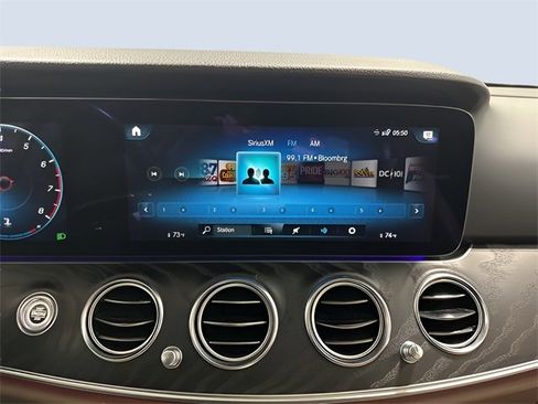 Certified 2021 Mercedes-Benz E 350 4MATIC Sedan image 15