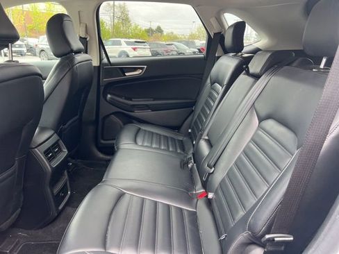 Used 2023 Ford Edge SEL AWD/4WD image 18