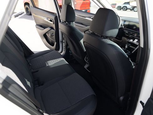 Used 2024 Kia Seltos S image 17