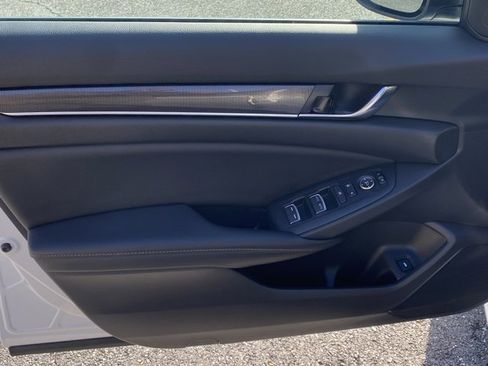 Certified 2022 Honda Accord Sport image 12