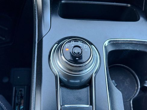 Used 2019 Ford Fusion Energi Titanium image 32