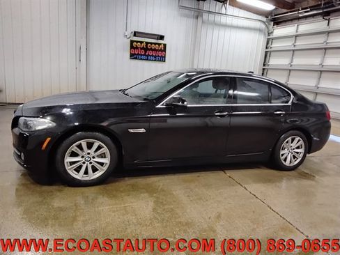 Used 2016 BMW 528i Sedan w/ Premium Package image 5