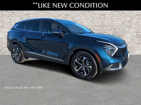 Used 2025 Kia Sportage EX image 1