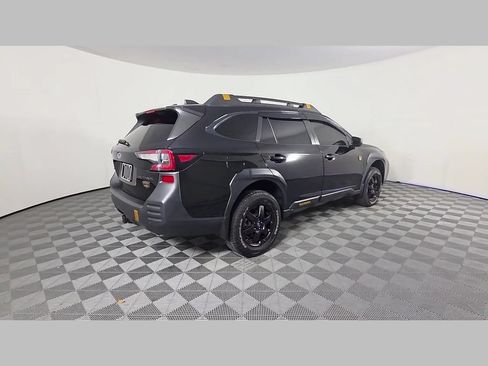 Used 2025 Subaru Outback Wilderness w/ Wilderness Package AWD/4WD image 39