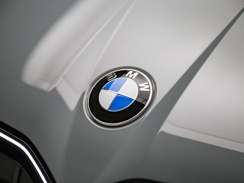 Used 2026 BMW X3 xDrive30i w/ Premium Package AWD/4WD image 9