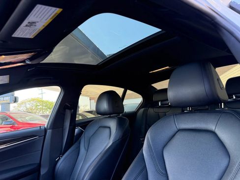 Used 2018 BMW 530i w/ Premium Package RWD image 30