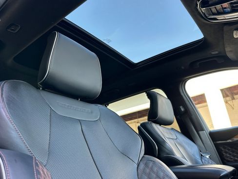 Used 2023 Jeep Grand Cherokee L Summit image 22