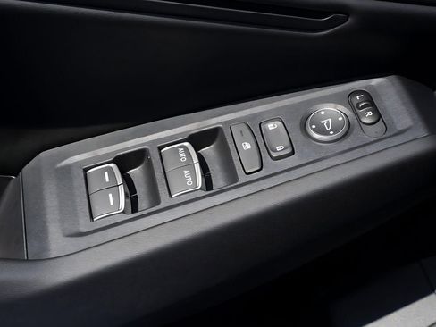 Certified 2025 Honda Accord SE image 26