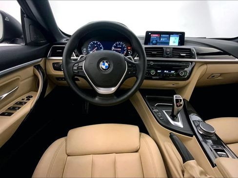 Used 2020 BMW 430i xDrive Convertible w/ Executive Package AWD/4WD image 4