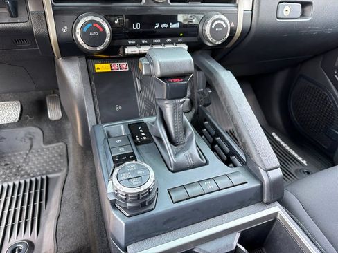 Used 2024 Toyota Tacoma TRD Off-Road w/ TRD Off Road Upgrade Package AWD/4WD image 14