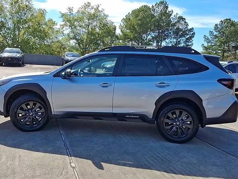 New 2025 Subaru Outback Onyx Edition image 5